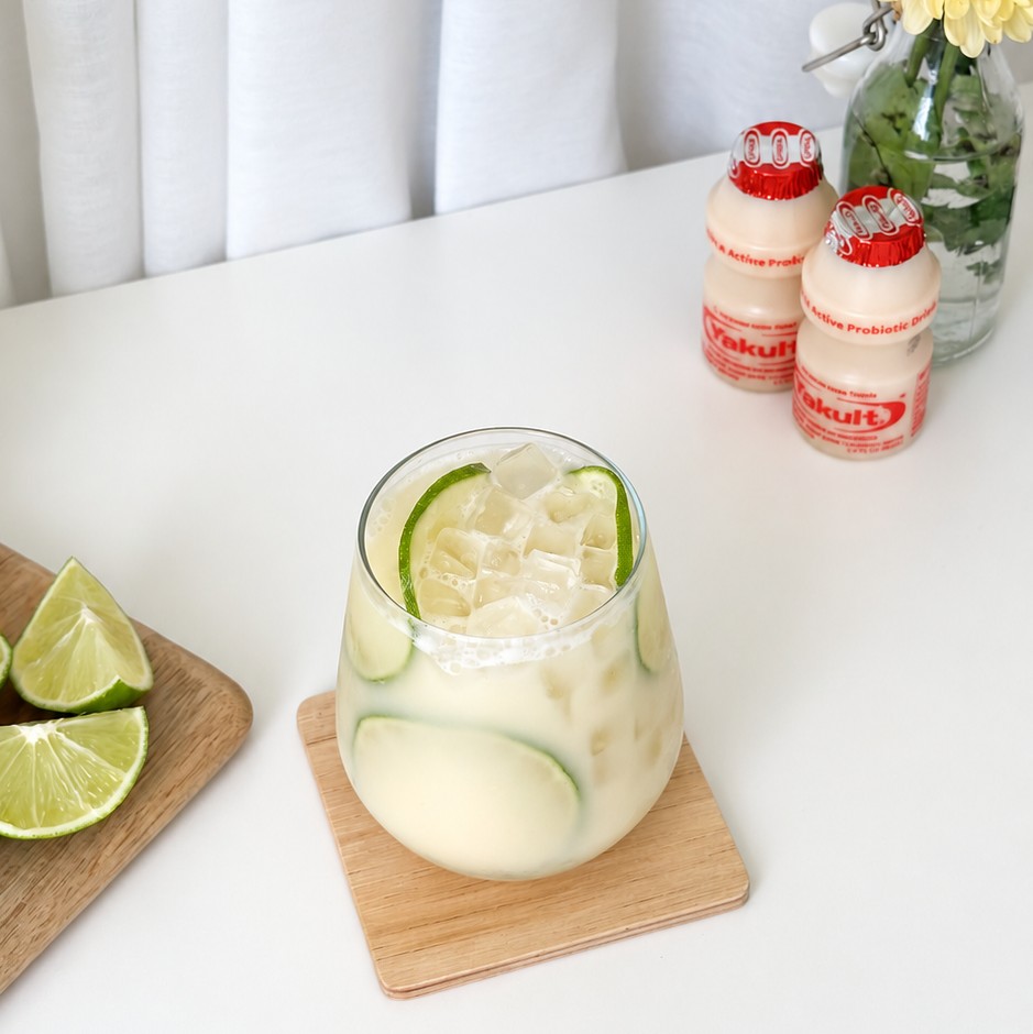 Brazilian Yakult Lemonade